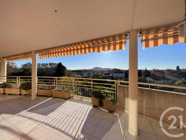 Appartement F3 à vendre - 3 pièces - 135.0 m2 - LA GARDE - 83 - PROVENCE-ALPES-COTE-D-AZUR - Century 21 Le Rocher